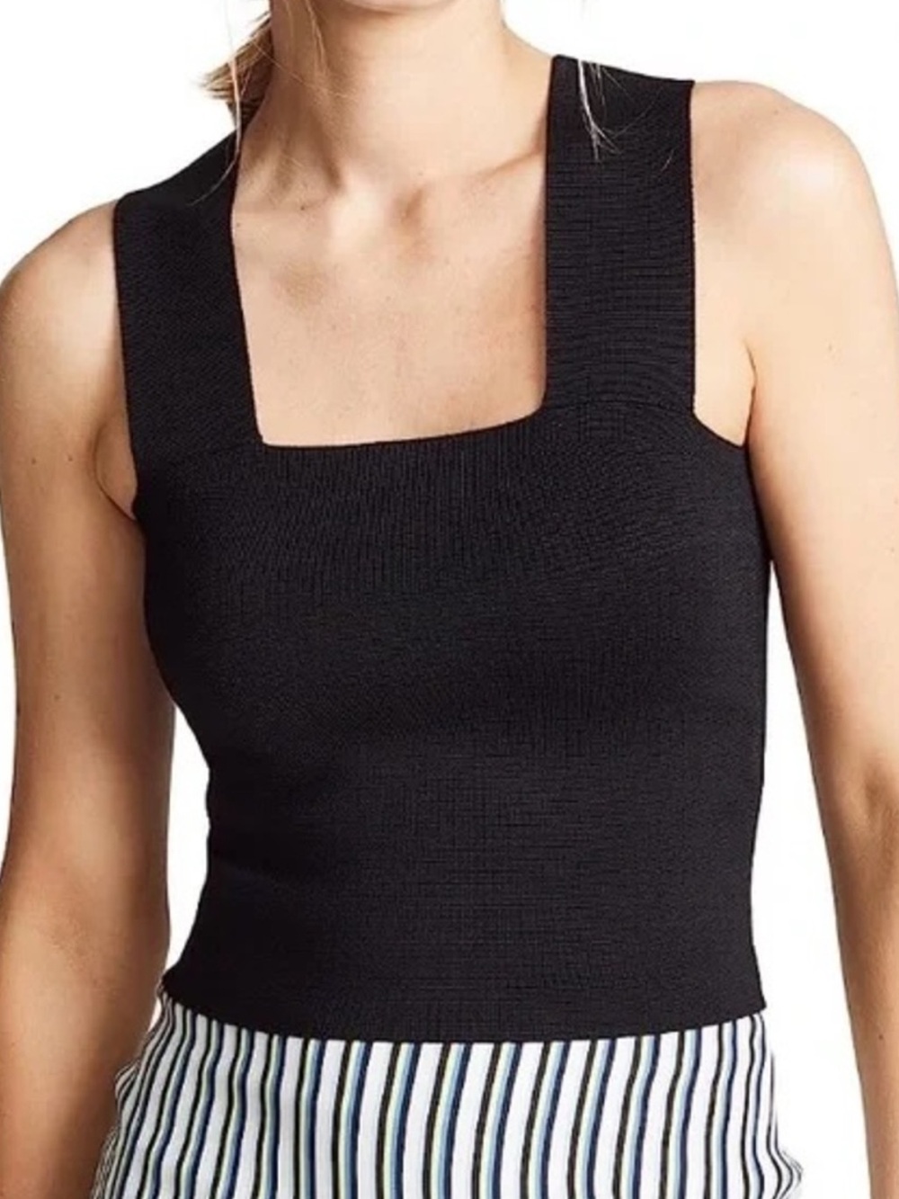House of Harlow 1960 Tank